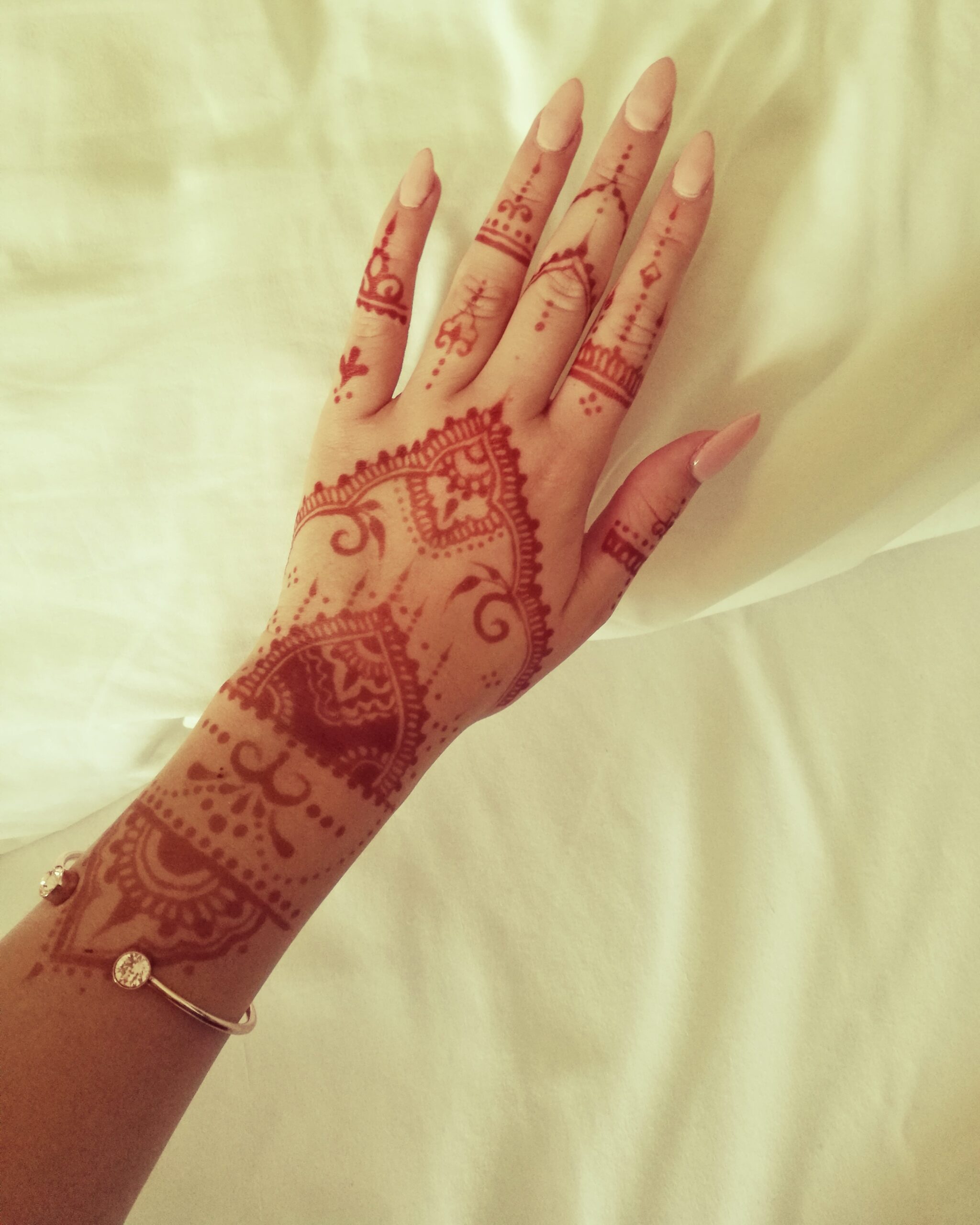 Pressefoto Henna by Hannah